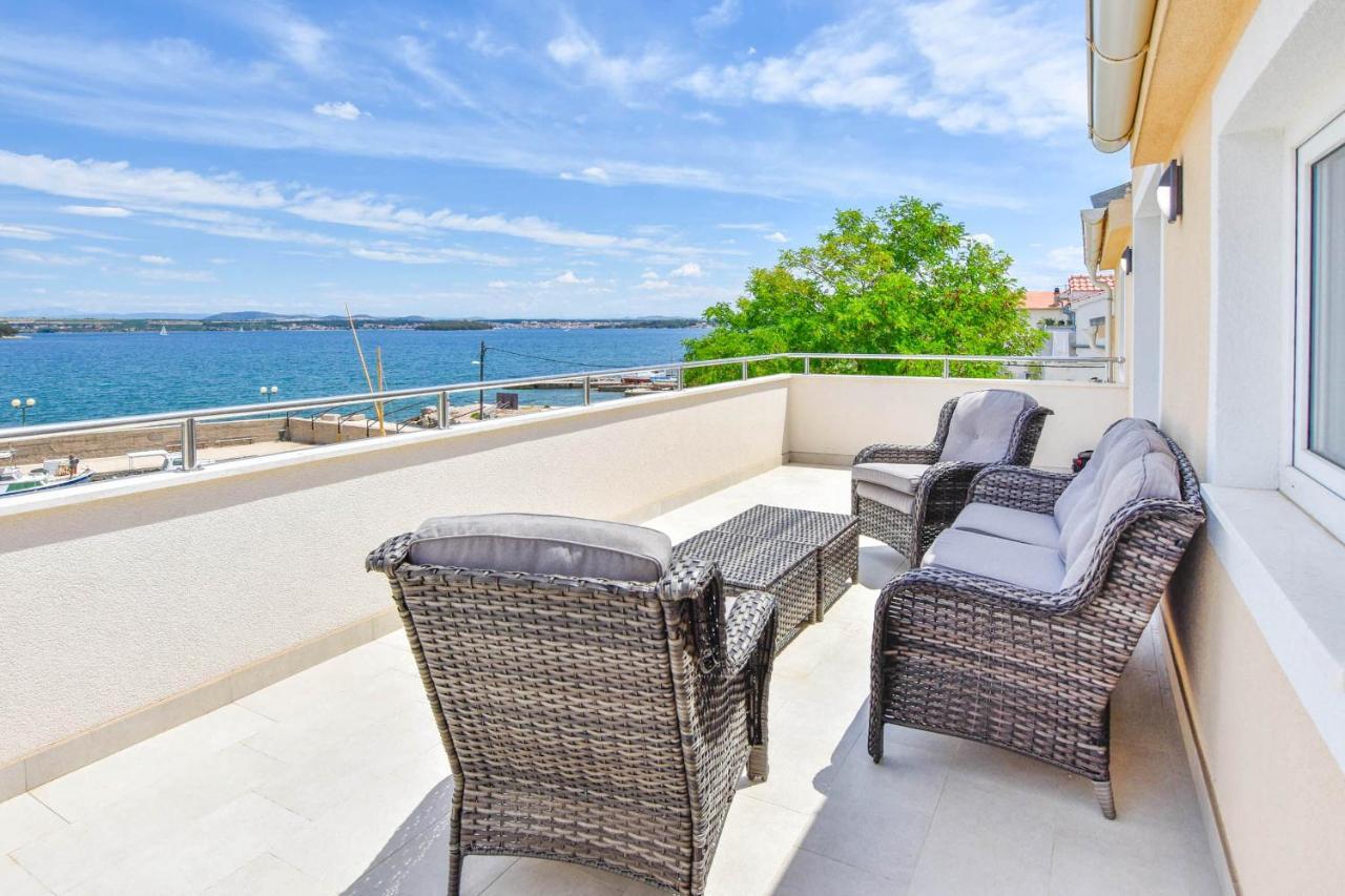 Apartment L And S On The Beach Ugrinici Dış mekan fotoğraf